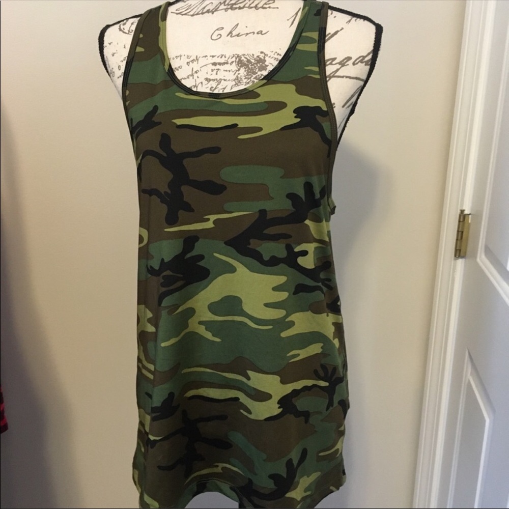 Camo tank top. 2XL